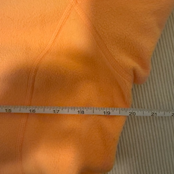 The North Face Women’s Large 1/4-Zip Fleece Pullover Orange Large - Picture 3 of 8